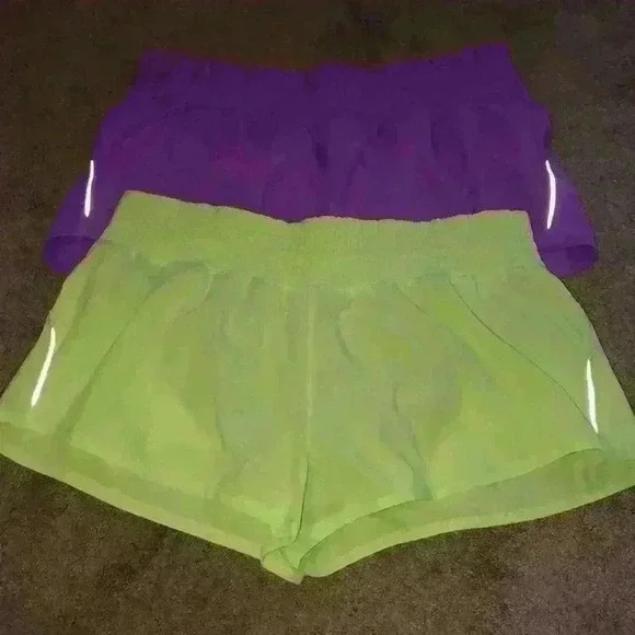 Roots Running Shorts size Large - Picture 1 of 7